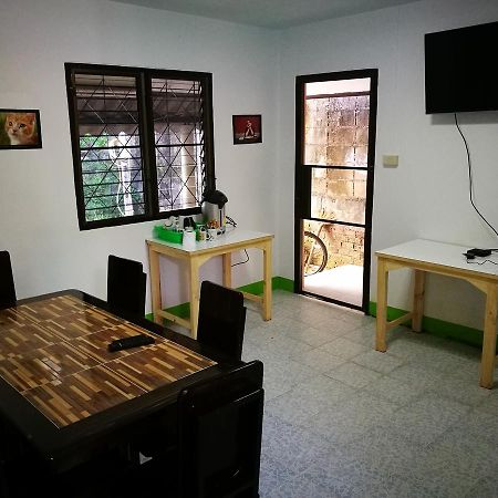 Stay With Jame Hostel شيانغ ماي المظهر الخارجي الصورة
